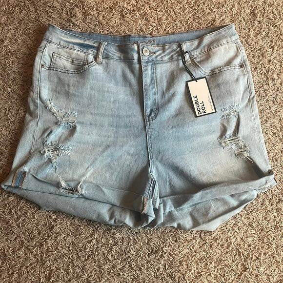 NWT! Rue 21 Light Wash Distressed High Rise Shortie Jean Short Size 20 - Picture 10 of 10